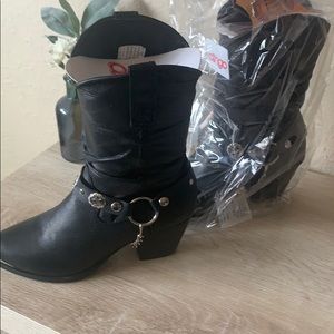 Dingo leather boots
